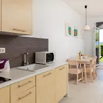 Apartament Jolara With Heated Pool